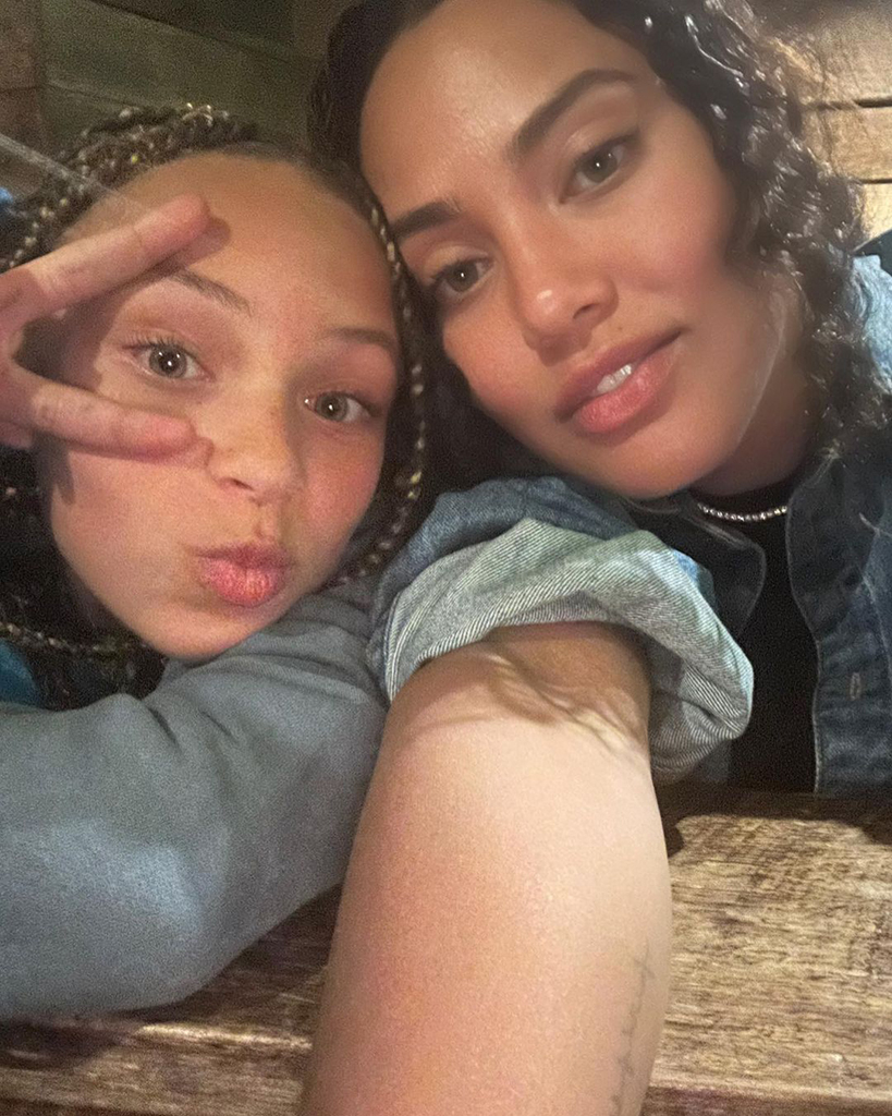 Photos from Stephen and Ayesha Curry's Winning Family